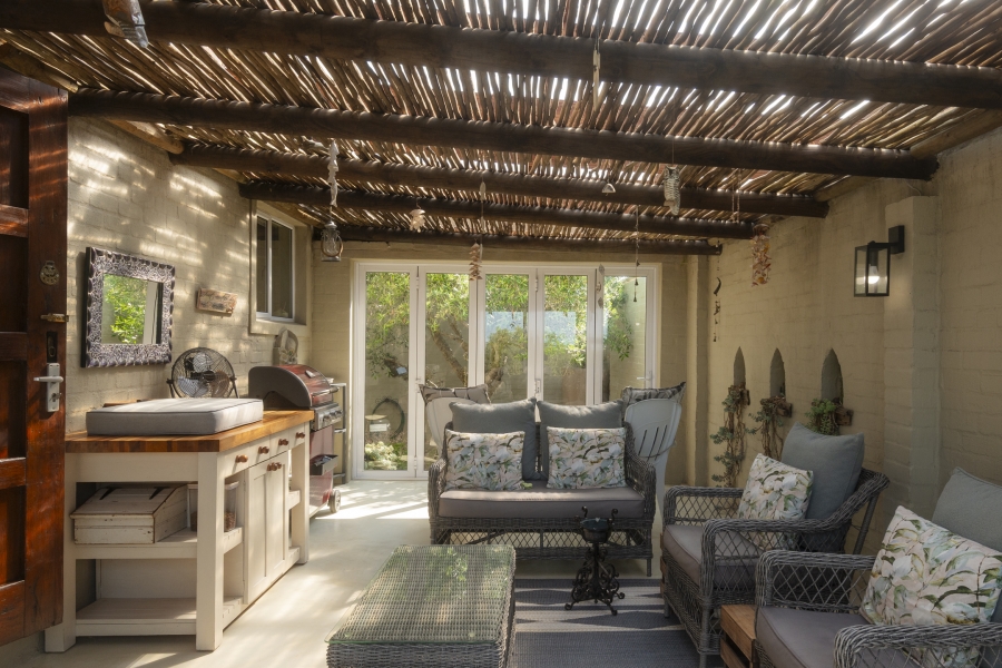4 Bedroom Property for Sale in Myburgh Park Western Cape